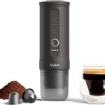 OutIn Nano Tragbare Espressomaschine mit Akku, für unterwegs oder Camping, Kaffeemaschine to go, mit elektrischer Selbsterhitzung über USB - C, 2 in 1 für gemahlenen kaffee und NS - kapseln